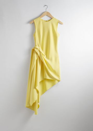 Drapiertes, asymmetrisches Midikleid Gelb, Alltagskleider in Größe 34. Farbe: - & Other Stories - Modalova