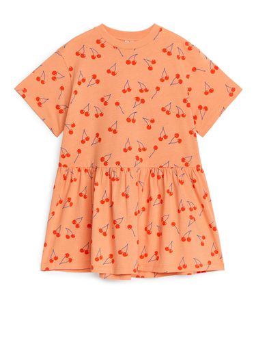 Jerseykleid mit Rüschen Pfirsich, Kleider in Größe 98/104. Farbe: - Arket - Modalova