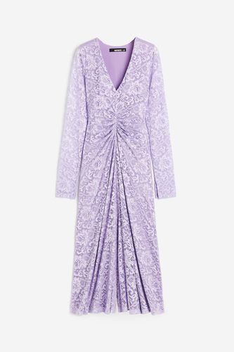 X H&M Lace Longsleeve Dress , Party kleider in Größe 34 - Rotate - Modalova