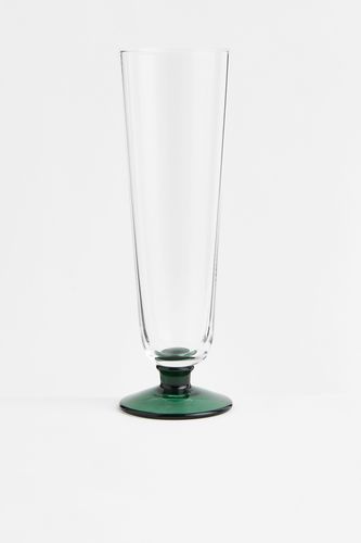 Hohes Glas mit Fuß Dunkelgrün, Glasware in Größe Onesize. Farbe: - H&m Home - Modalova
