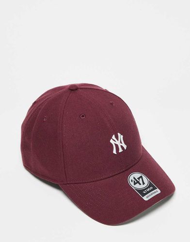 New York Yankees - Cappellino bordeaux con logo piccolo - 47 Brand - Modalova