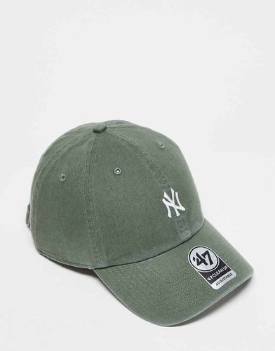 NY Yankees - Cappellino kaki slavato con logo piccolo - 47 Brand - Modalova