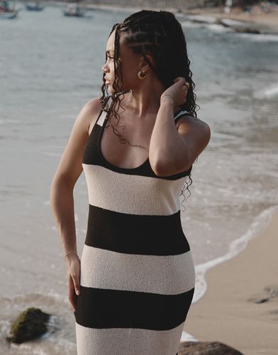 X Loz Vassallo - Tulum - Vestito da mare lungo in maglia a righe nero e bianco - 4th & Reckless - Modalova