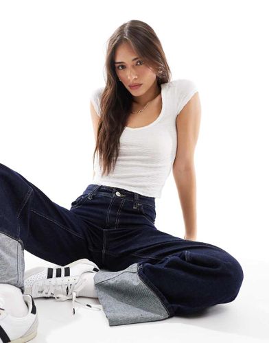 Hailey - T-shirt texturé à manches courtes - Crème fraîche - Cotton On - Modalova