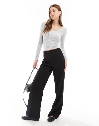 Top à manches longues et encolure dégagée - Cotton On - Modalova