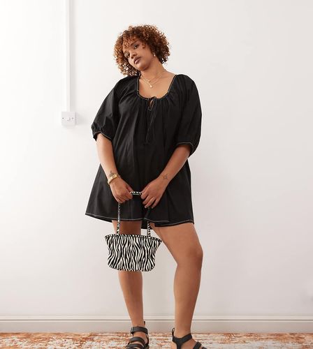 Plus - Robe babydoll courte virevoltante à manches bouffantes - Collusion - Modalova