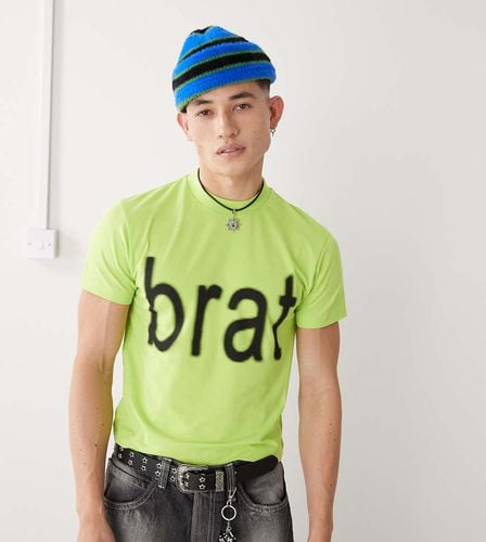 T-shirt ristretta con scritta ufficiale "Brat" di Charli XCX - Collusion - Modalova