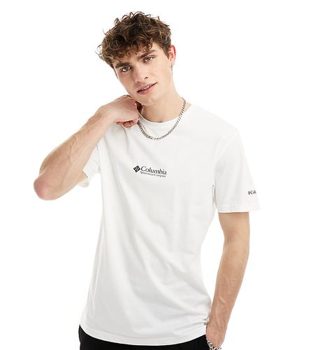 In esclusiva per ASOS - CSC - T-shirt basic con logo bianca - Columbia - Modalova