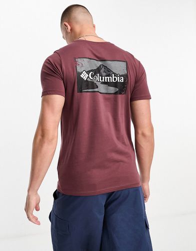 Rapid Ridge - T-shirt marrone con grafica sul retro - In esclusiva per ASOS - Columbia - Modalova