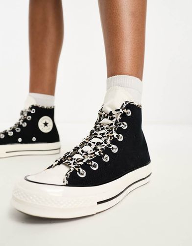 Chuck 70 Hi - Sneakers alte nere con lacci leopardati - Converse - Modalova