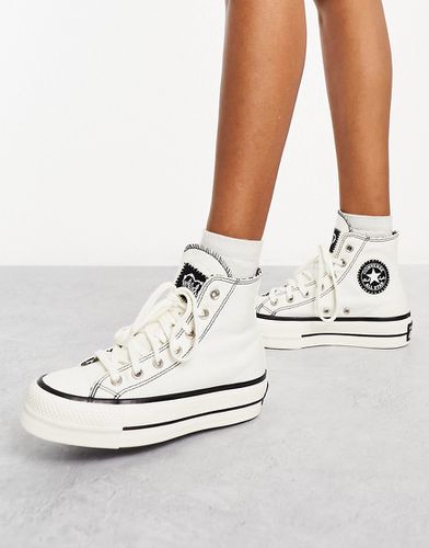 Chuck Taylor All Star Lift - Sneakers bianche con dettagli neri - Converse - Modalova