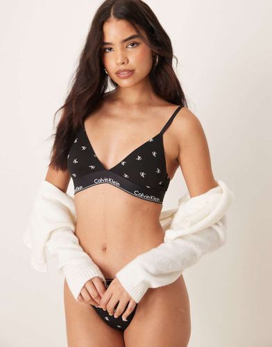 Modern Cotton - Brassière a triangolo nera con fodera leggera, scollo profondo e logo in strass - Calvin Klein - Modalova