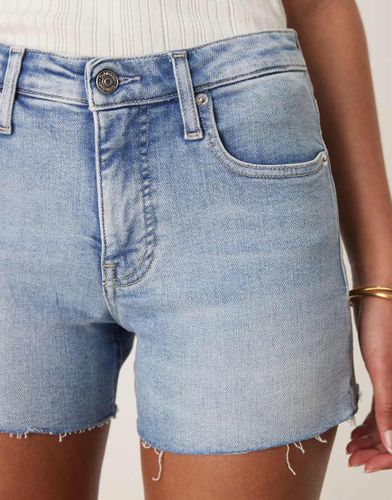 Short en jean à taille mi-haute - Délavage clair - Calvin Klein Jeans - Modalova