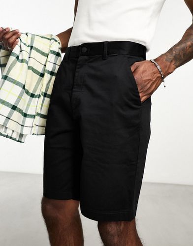 Pantaloncini slim in raso - Calvin Klein - Modalova