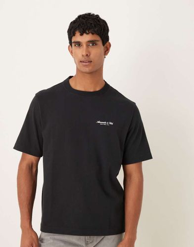 T-shirt manches courtes de designers avec logo sur la poitrine - Abercrombie & Fitch - Modalova