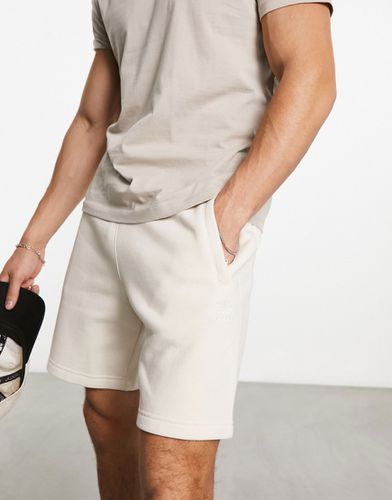 Trefoil Essentials - Pantaloncini sporco con logo piccolo - adidas Originals - Modalova