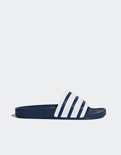 Adilette - Slider e bianche - adidas Originals - Modalova