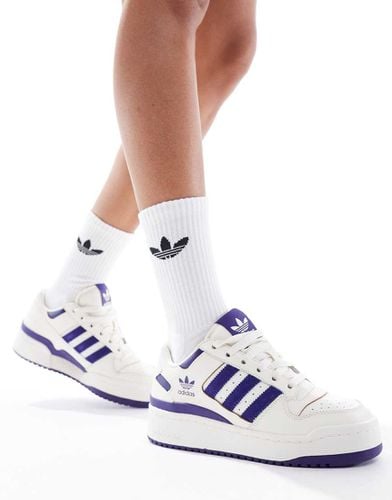 Forum Bold - Sneakers a righe bianche e viola - adidas Originals - Modalova