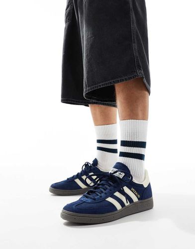 Handball Spezial - Sneakers blu navy con suola in gomma - adidas Originals - Modalova