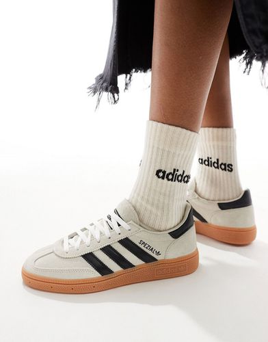 Handball Spezial - Sneakers color crema e nere con suola in gomma - adidas Originals - Modalova