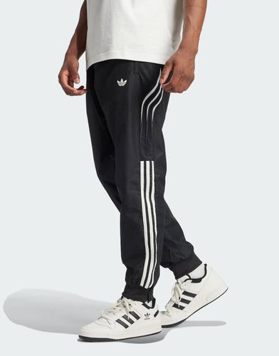 Q3 Atlanta - Pantaloni della tuta - adidas Originals - Modalova