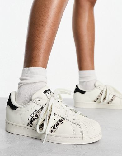 Superstar - Sneakers sporco leopardato - adidas Originals - Modalova