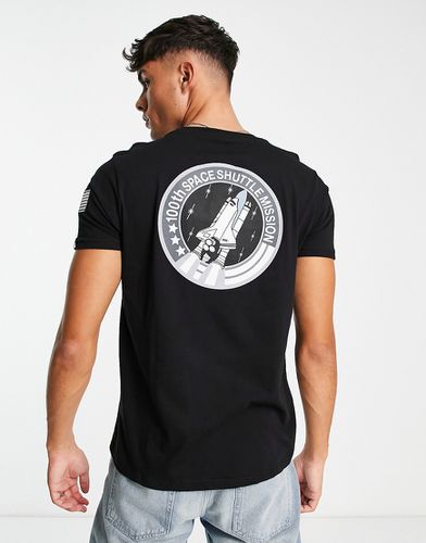 T-shirt nera con stampa dello space shuttle NASA sul retro - Alpha Industries - Modalova