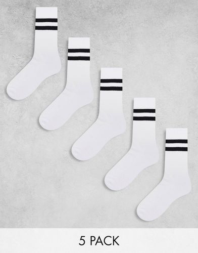 Confezione da 5 paia di calzini sportivi bianchi con righe nere - ASOS DESIGN - Modalova