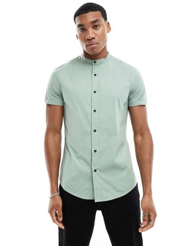 Camicia slim fit salvia con collo serafino e maniche arrotolate - ASOS DESIGN - Modalova