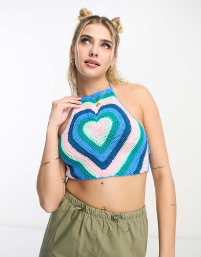 Crop top all'uncinetto con motivo a cuore - ASOS DESIGN - Modalova