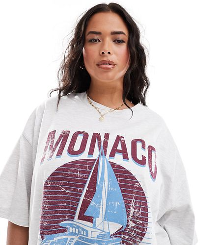 ASOS DESIGN Curve - T-shirt boyfriend ghiaccio mélange con grafica Monaco Yacht - ASOS Curve - Modalova
