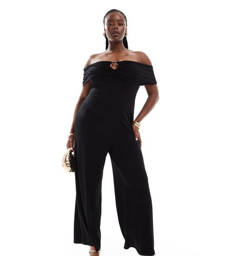 Curve - Tuta jumpsuit nera arricciata con scollo alla Bardot e cut-out frontale - ASOS DESIGN - Modalova