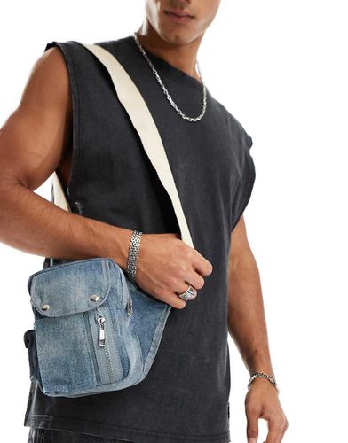 Borsa a tracolla in denim con dettagli multitasche - ASOS DESIGN - Modalova