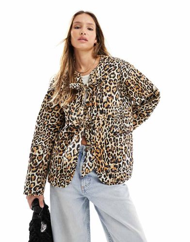 Giacca trapuntata con stampa animalier - ASOS DESIGN - Modalova