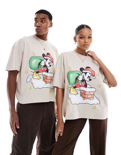 Disney Christmas - T-shirt oversize squadrata beige con stampe "Mickey Mouse" - ASOS DESIGN - Modalova