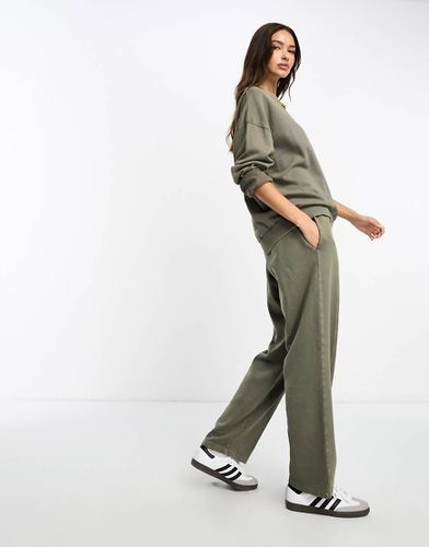 Joggers dritti kaki slavato - ASOS DESIGN - Modalova