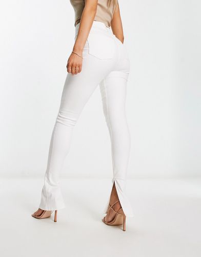 Jeans a zampa skinny bianchi - ASOS DESIGN - Modalova