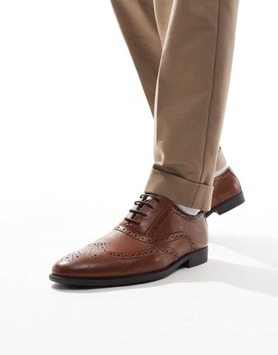 Scarpe brogue stringate color cuoio - ASOS DESIGN - Modalova