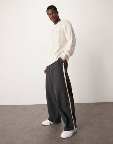 Pantaloni oversize a palloncino color antracite con riga laterale - ASOS DESIGN - Modalova