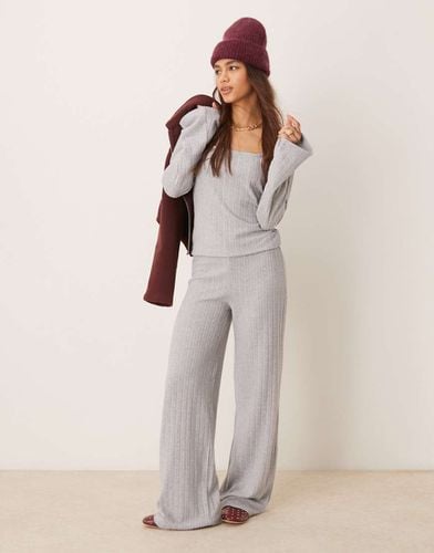 Pantaloni a fondo ampio grigi spazzolati a coste larghe in coordinato - ASOS DESIGN - Modalova