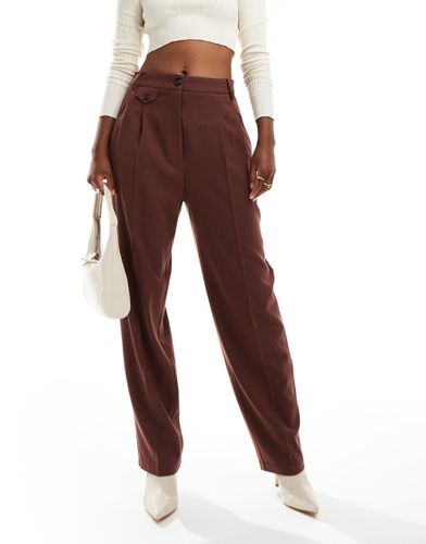 Pantaloni sartoriali dritti bordeaux con linguetta - ASOS DESIGN - Modalova