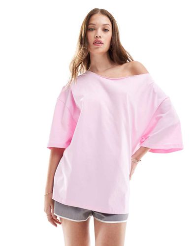 T-shirt comoda rosa con spalla scoperta - ASOS DESIGN - Modalova