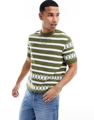 T-shirt girocollo comoda in maglia kaki con motivo a righe sui bordi - ASOS DESIGN - Modalova