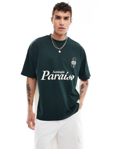 T-shirt oversize ed écru con motivo cut & sew e stampa "Paraiso" sul davanti - ASOS DESIGN - Modalova