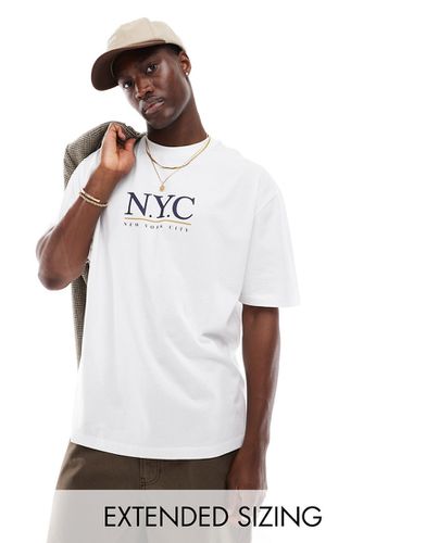 T-shirt oversize bianca con stampa NYC sul petto - ASOS DESIGN - Modalova
