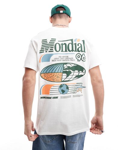 T-shirt oversize bianca con stampa sportiva sul retro - ASOS DESIGN - Modalova