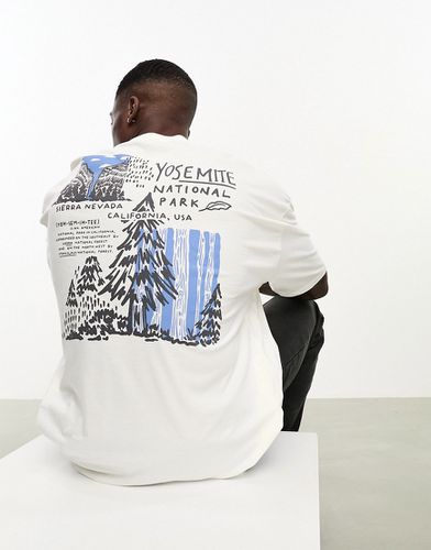 T-shirt oversize écru con stampa di paesaggio sulla schiena - ASOS DESIGN - Modalova