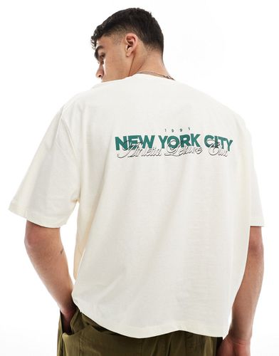 T-shirt squadrata oversize sporco con stampa "New York" sul retro - ASOS DESIGN - Modalova