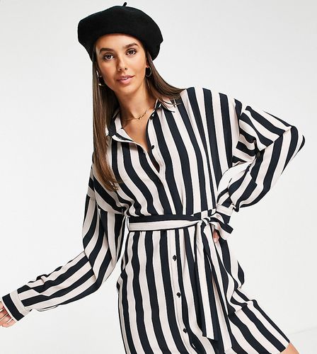 ASOS DESIGN Tall - Vestito camicia corto a righe con bottoni e cintura - ASOS Tall - Modalova