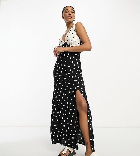 ASOS DESIGN Tall - Prendisole sottoveste lungo in lino con stampa a pois monocromatica mix and match e scollo a V - ASOS Tall - Modalova